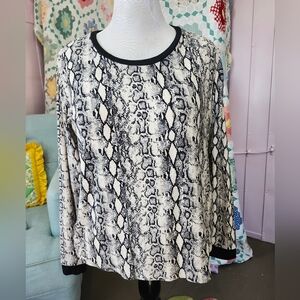Steve Madden Monochrome Snake Pattern Long Sleeve Top